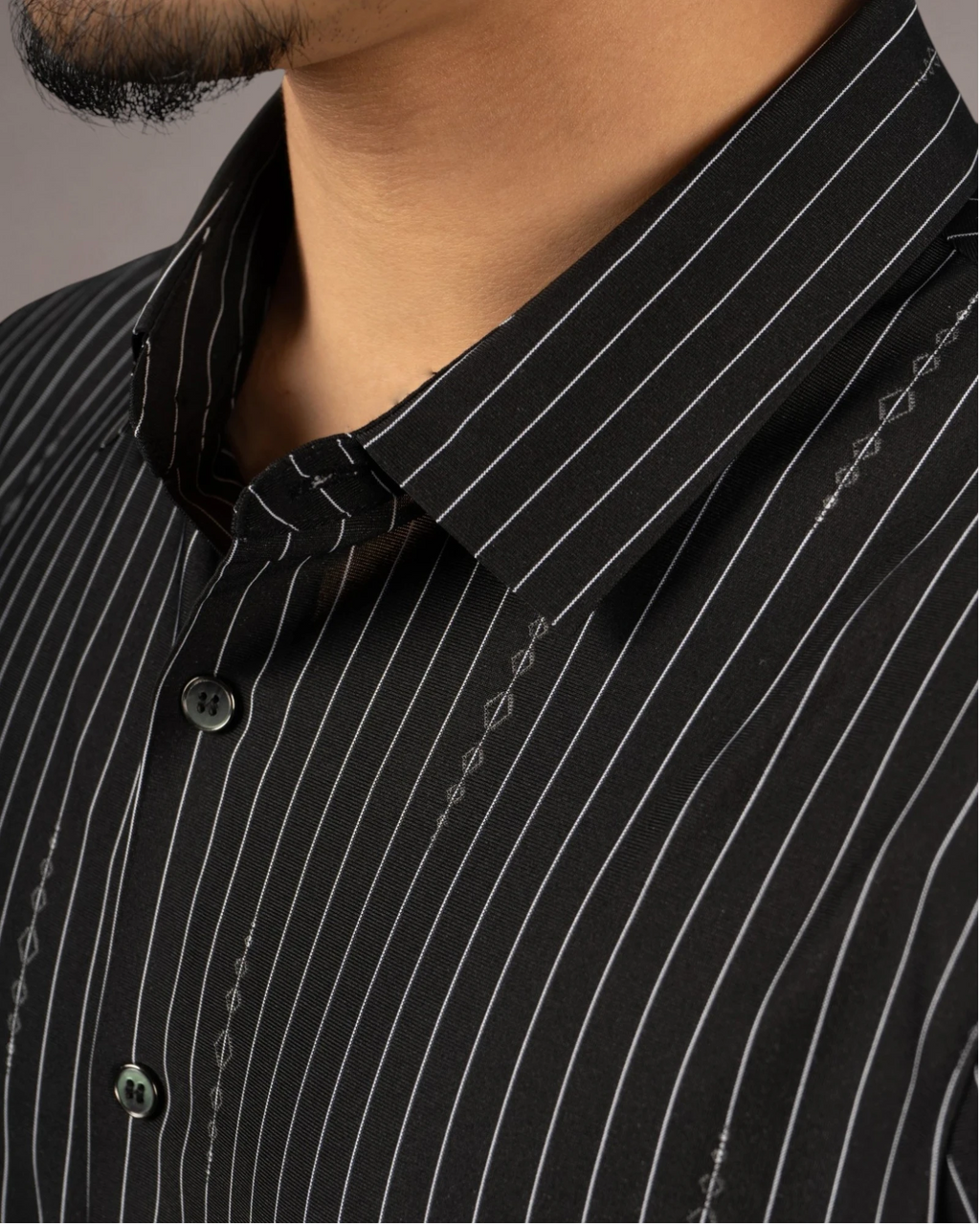 Noir Absolute - Half Sleeves Shirt